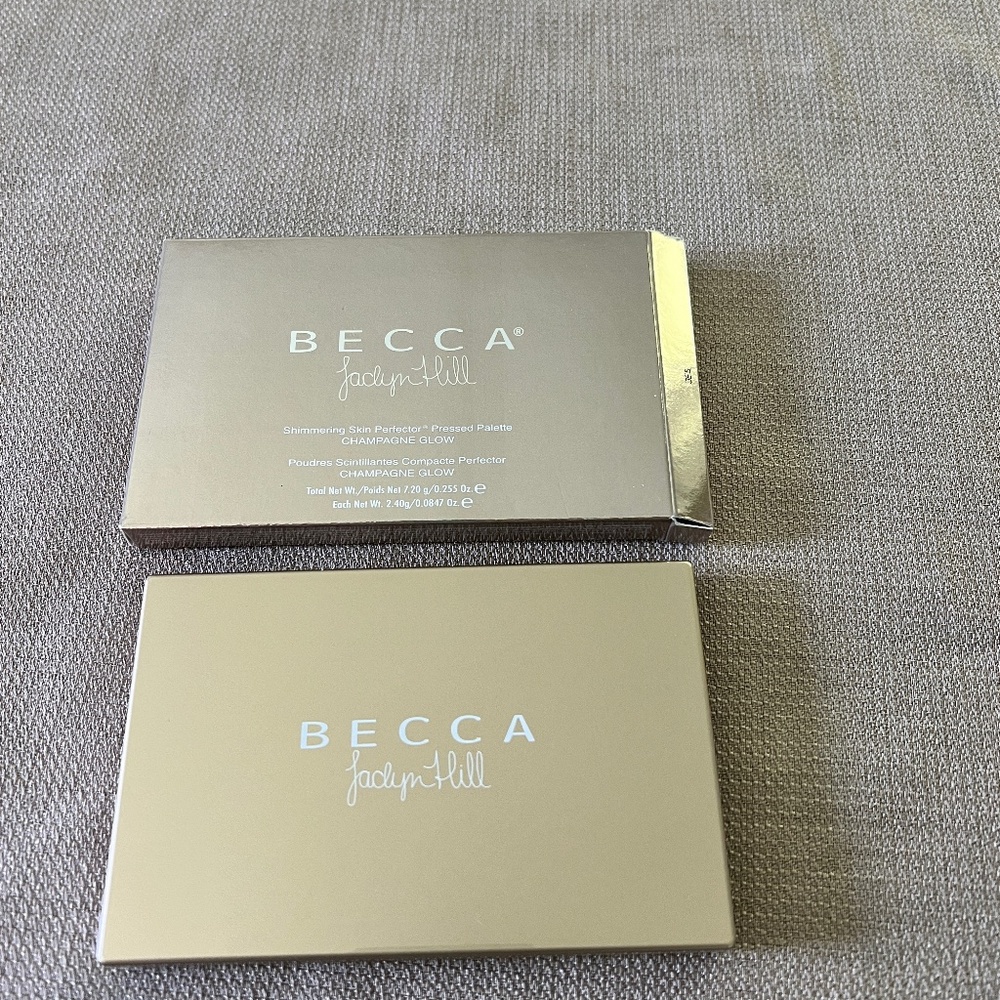 BECCA x Jaclyn hill Shimmering Skin Perfector Pressed Palette CHAMPAGNE GLOW